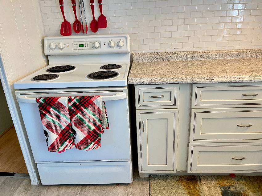 914 Eleuthera a Venice, FL Mobile or Manufactured Home for Sale